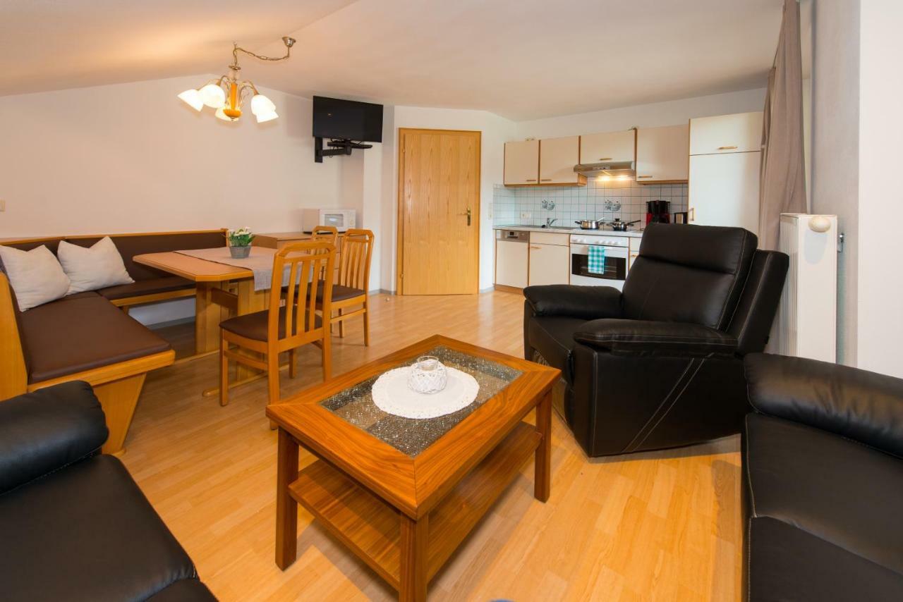 Appartements Romantika & Appartement Barbara วาไกรน์ ภายนอก รูปภาพ
